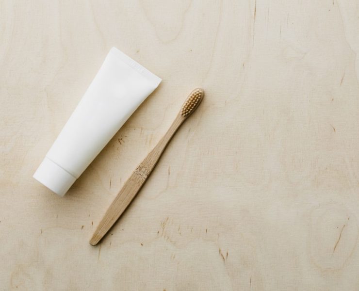 Dentifrici al carbone attivo solo una moda o funzionano davvero