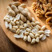 Arachidi, proprietà e valori nutrizionali
